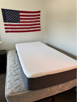 Casper Twin XL Memory Foam Mattress - move out sale