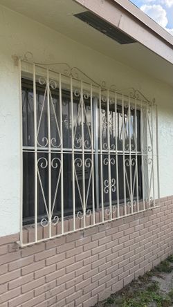 STEEL WINDOW AND DOOR GATES FOR YOUR HOME EUC