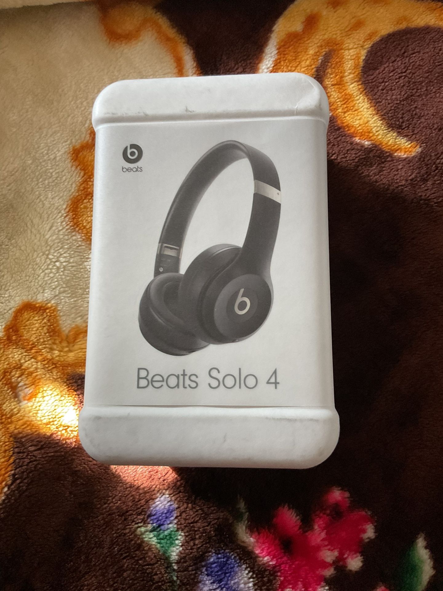 Beats Solo 4
