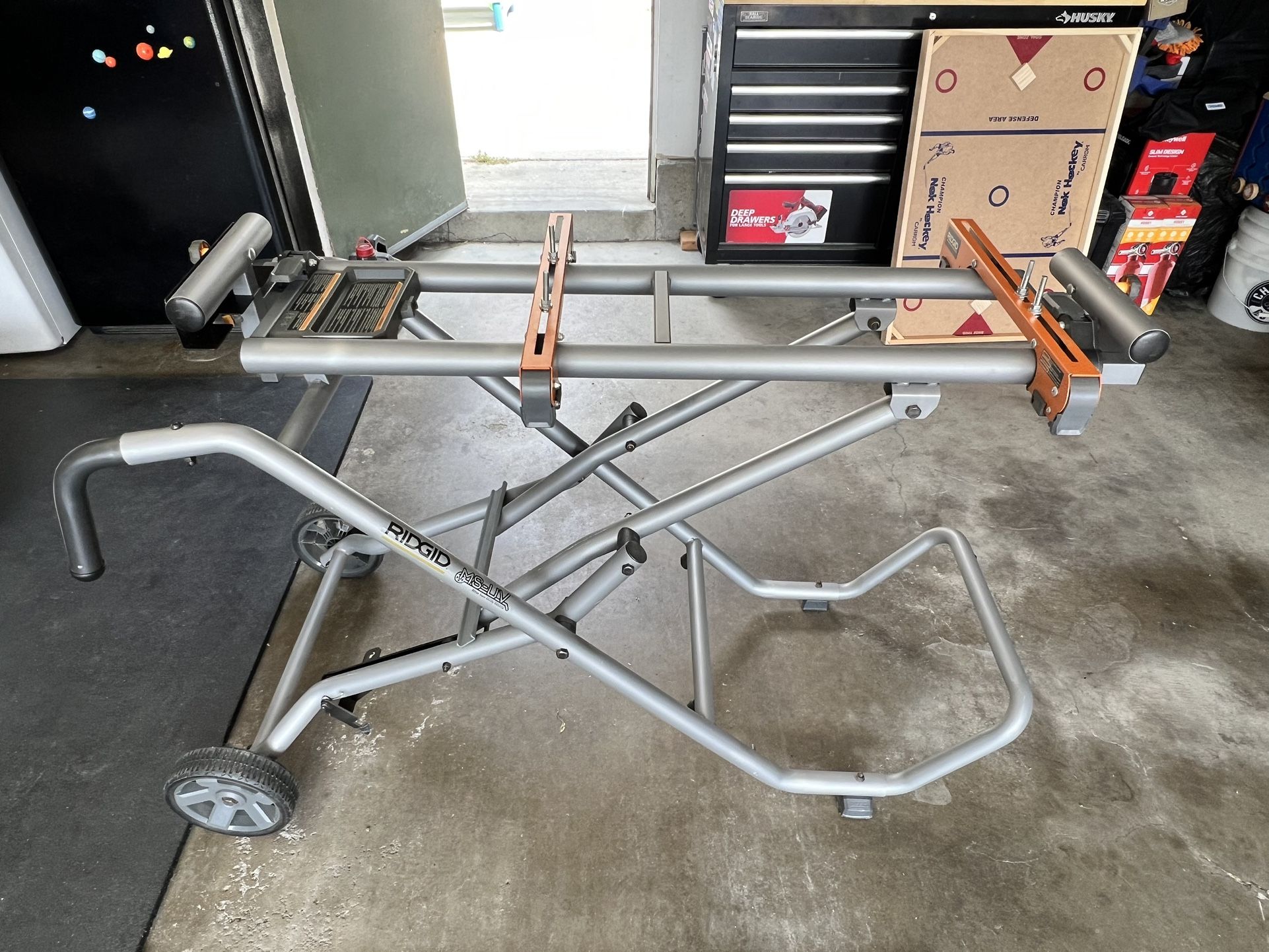 Ridgid Miter Saw Stand (AC9945) + Power Wheels