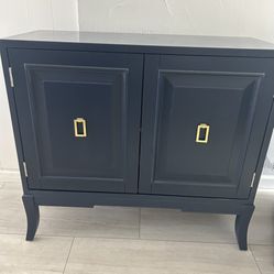 Accent Cabinet 