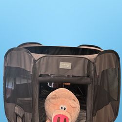 Top Paw® Indoor & Outdoor Portable Pet Pen Used One Time Excellent Condition Shipping Available.