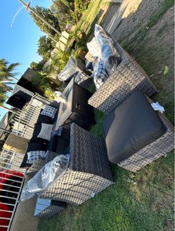 Patio furniture set outdoor new in the box