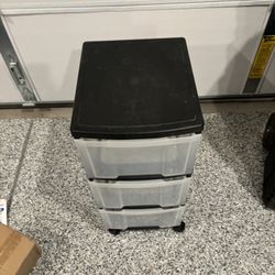 3 Drawer Plastic Cabinet Storage On Rollers 