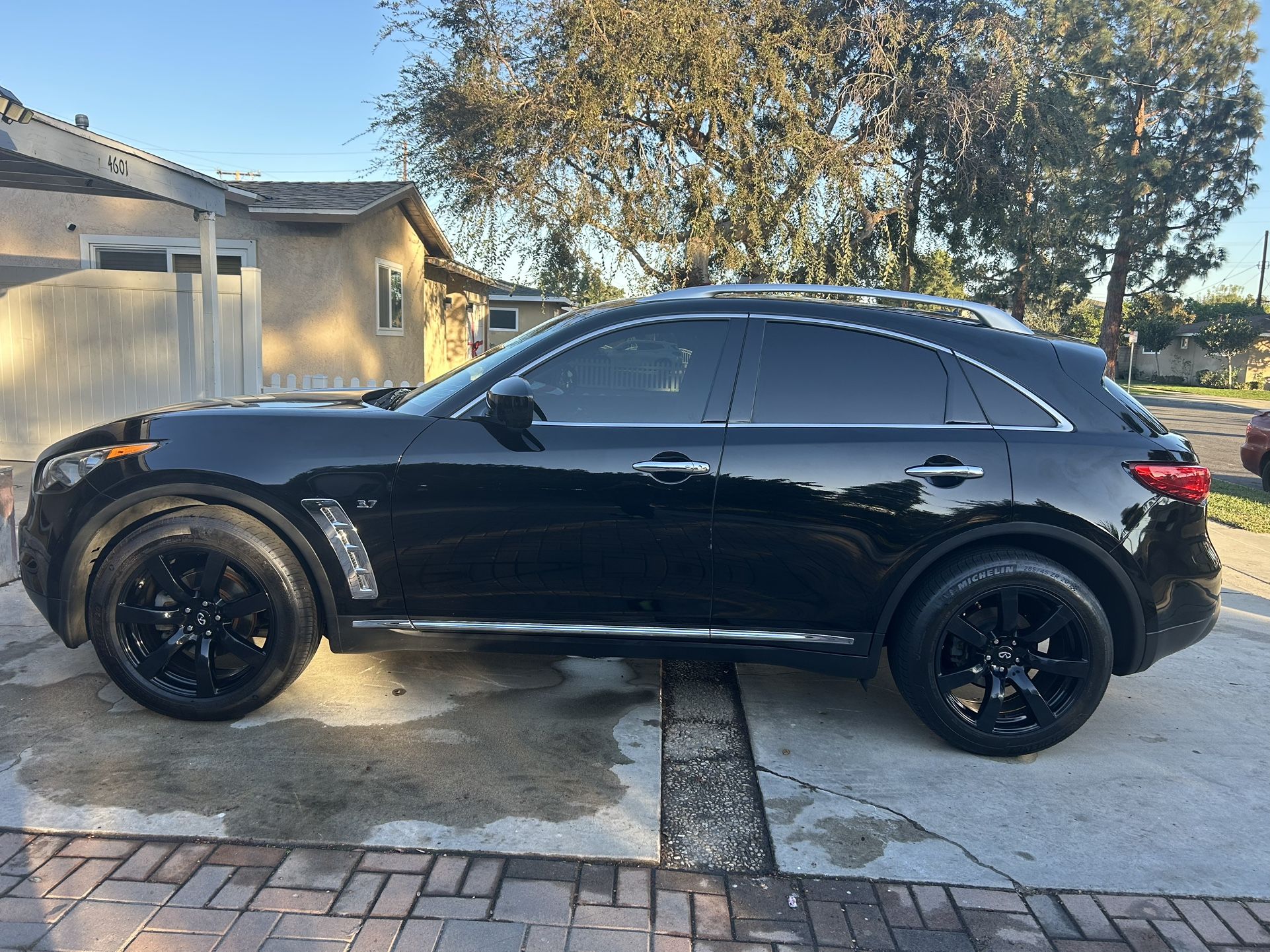 2014 Infiniti Qx70