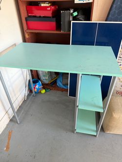 Ameriwood™ Home Garrett Metal & wood desk