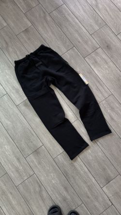 Fear of God ESSENTIALS Jet Black Sweatpants