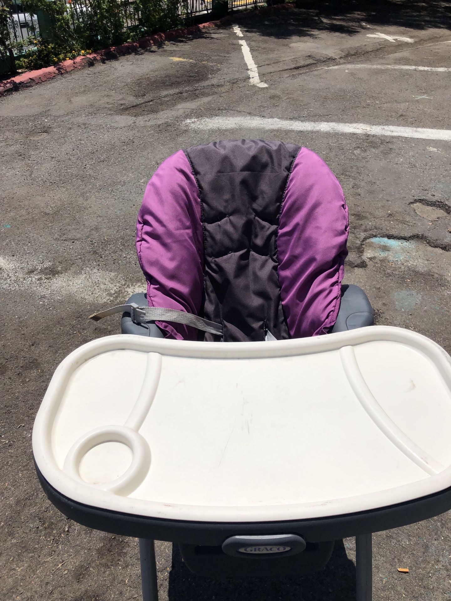 Graco girls highchair