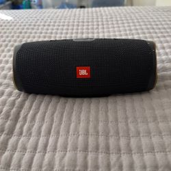 JBL Charge 4 Bluetooth Speaker
