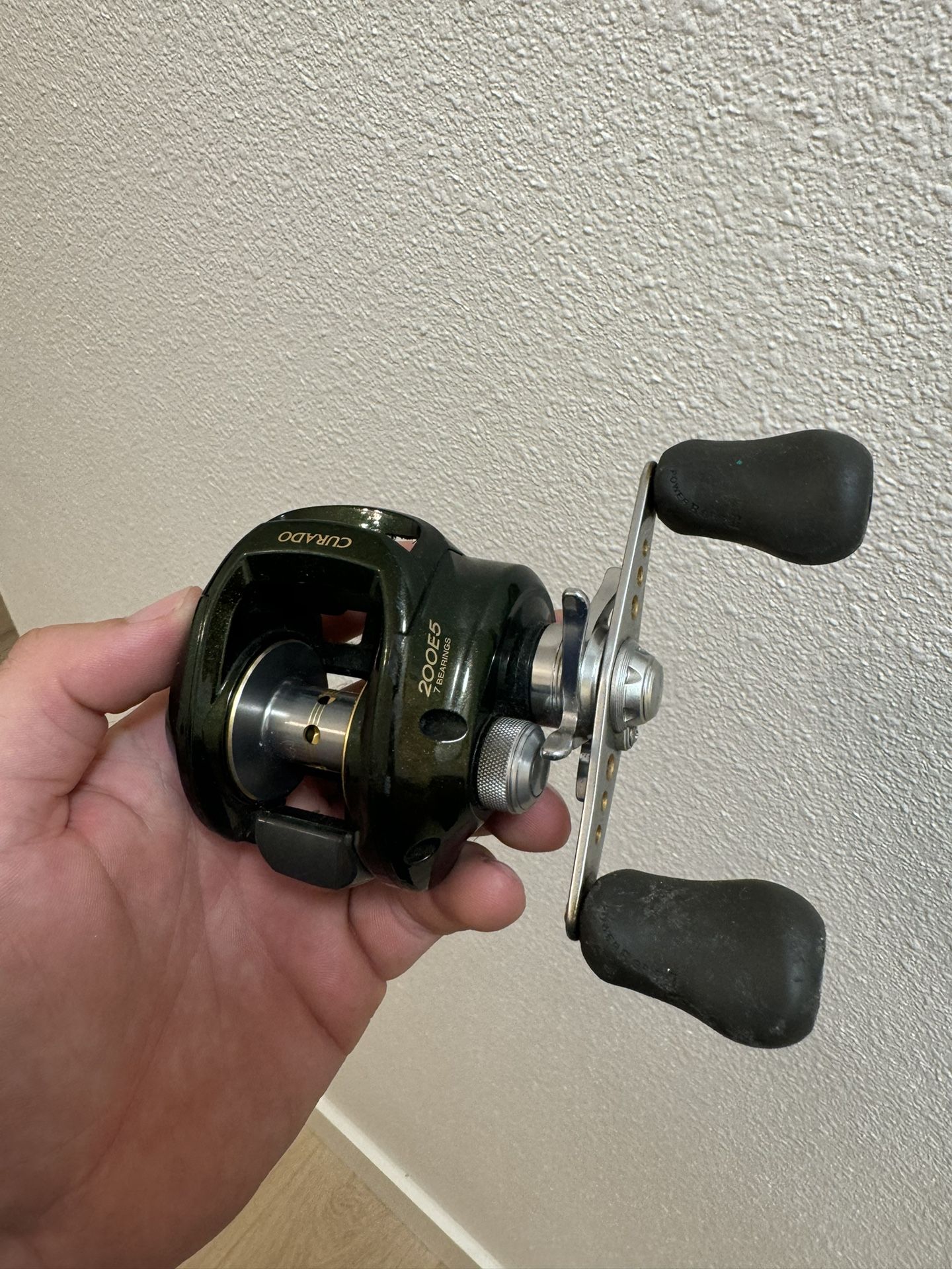 Shimano Curado 200e5