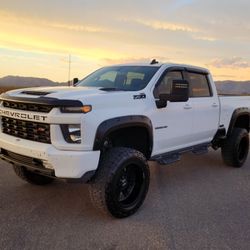 2020 Chevy Silverado 2500HD Z71 4x4 DURAMAX