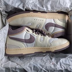 Nike Mac Attacks Size 11.5