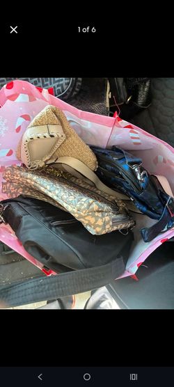 Handbags/Purses 