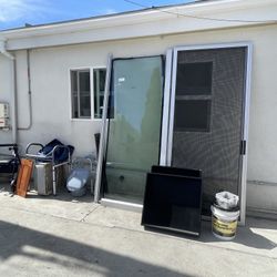 FREE items IN ALLEY behind 1258 Cypress Ave