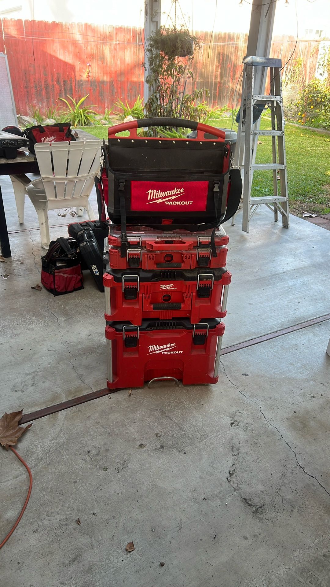 Milwaukee packout