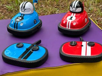 Sharper Image Road Rage Speed Bumper Cars, featuring two miniature remote-controlled bumper car