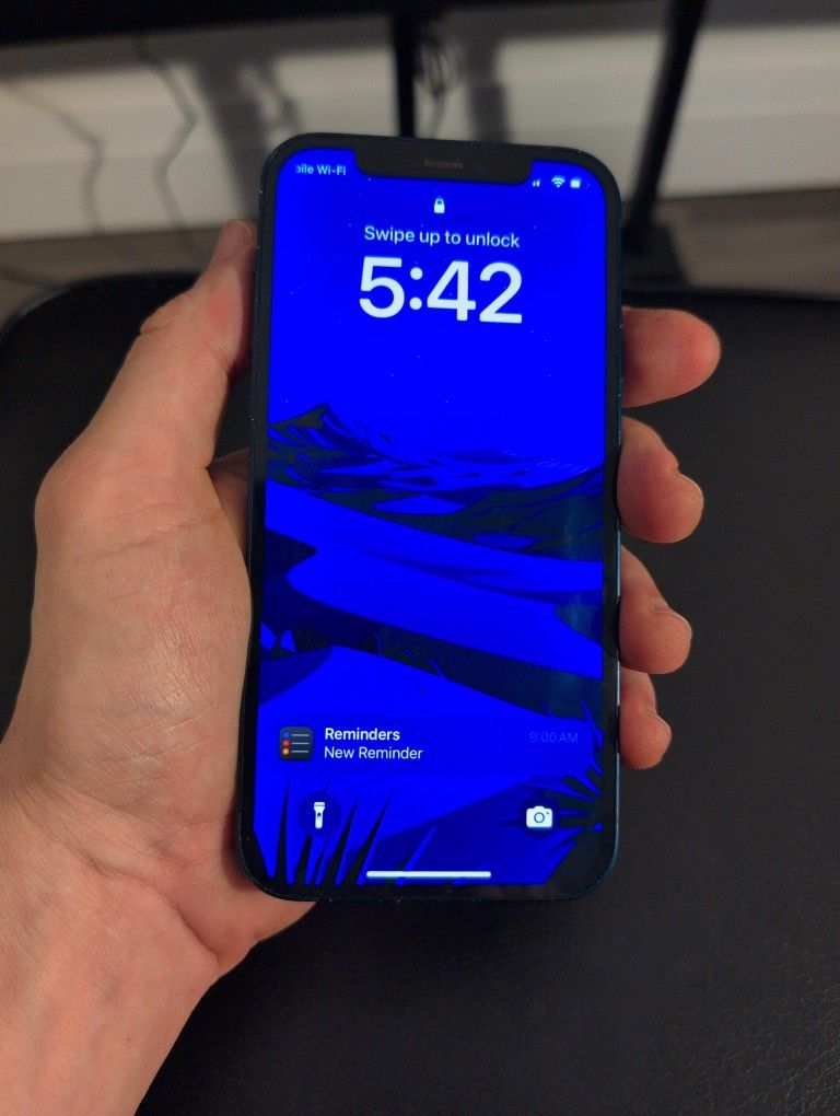 iPhone 12 128gb - Great Condition unlocked