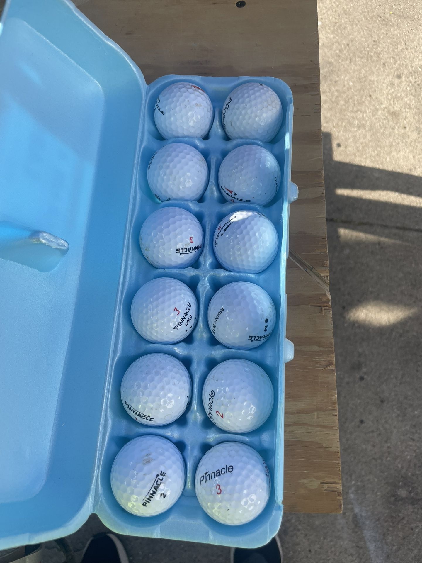 Golf Balls $10 per dz. Bridgestone, Vice, Kirkland, Callaway, Taylormade, Titilest mix(Velocity/True