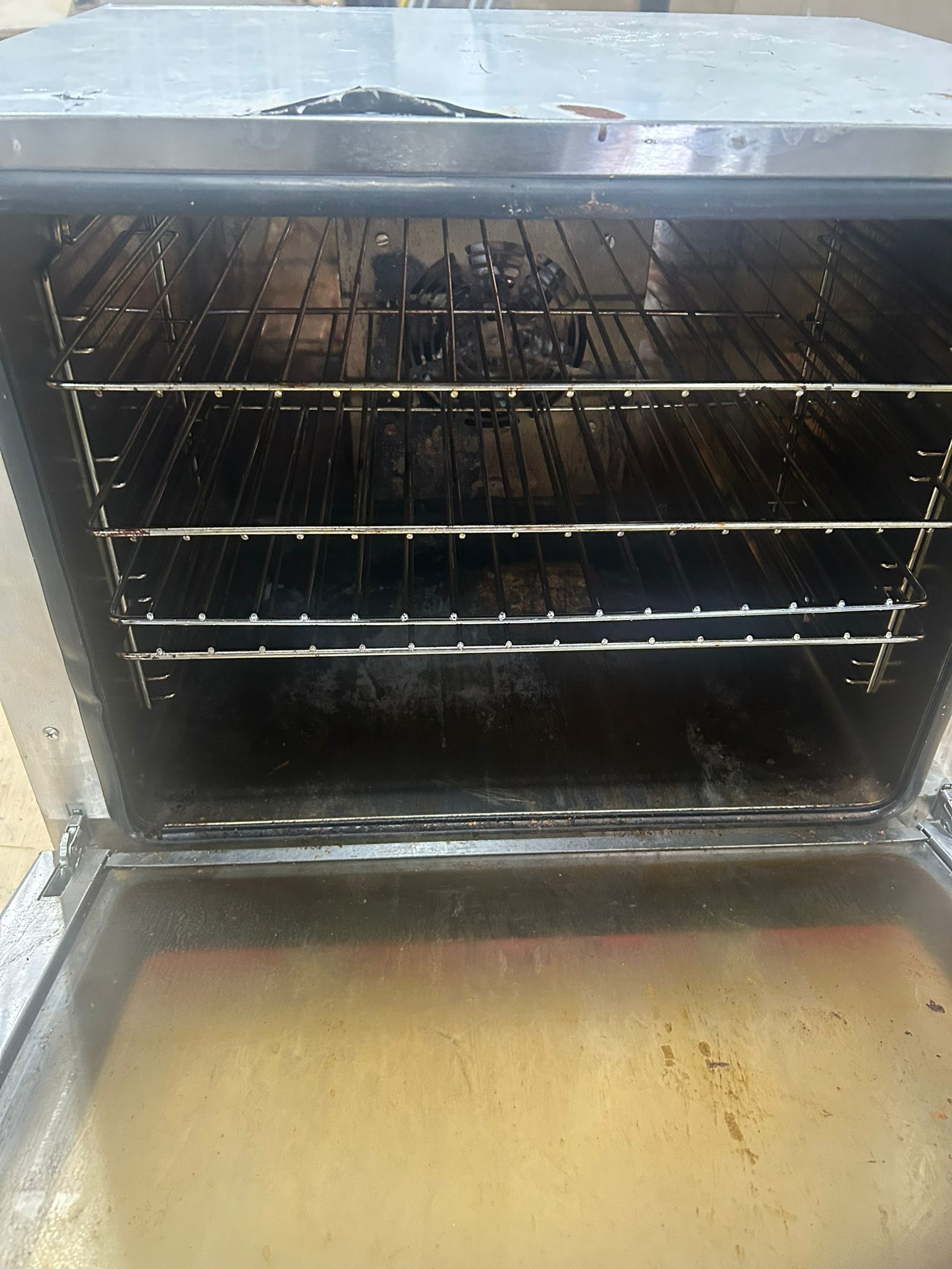 Conventional oven