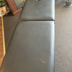 Massage Table 