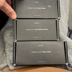 Cyber truck l-Track Accessories 