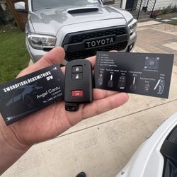 Keys, Key Fobs, Key Programming, Smart, Keys, New Keys, Key Replacements Key Controls