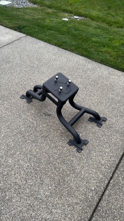 bed mounted spare tire carrier for RAM TRX