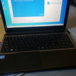 Gateway Z5WTC Touchscreen Laptop
2019