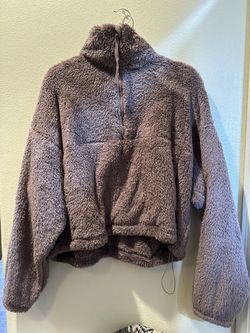 Old Navy Fluffy Sweater 