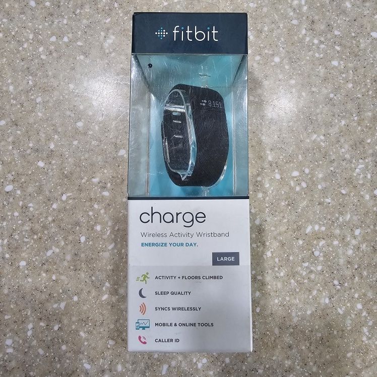 Fitbit FB404BKL Charge Wireless Activity Wristband