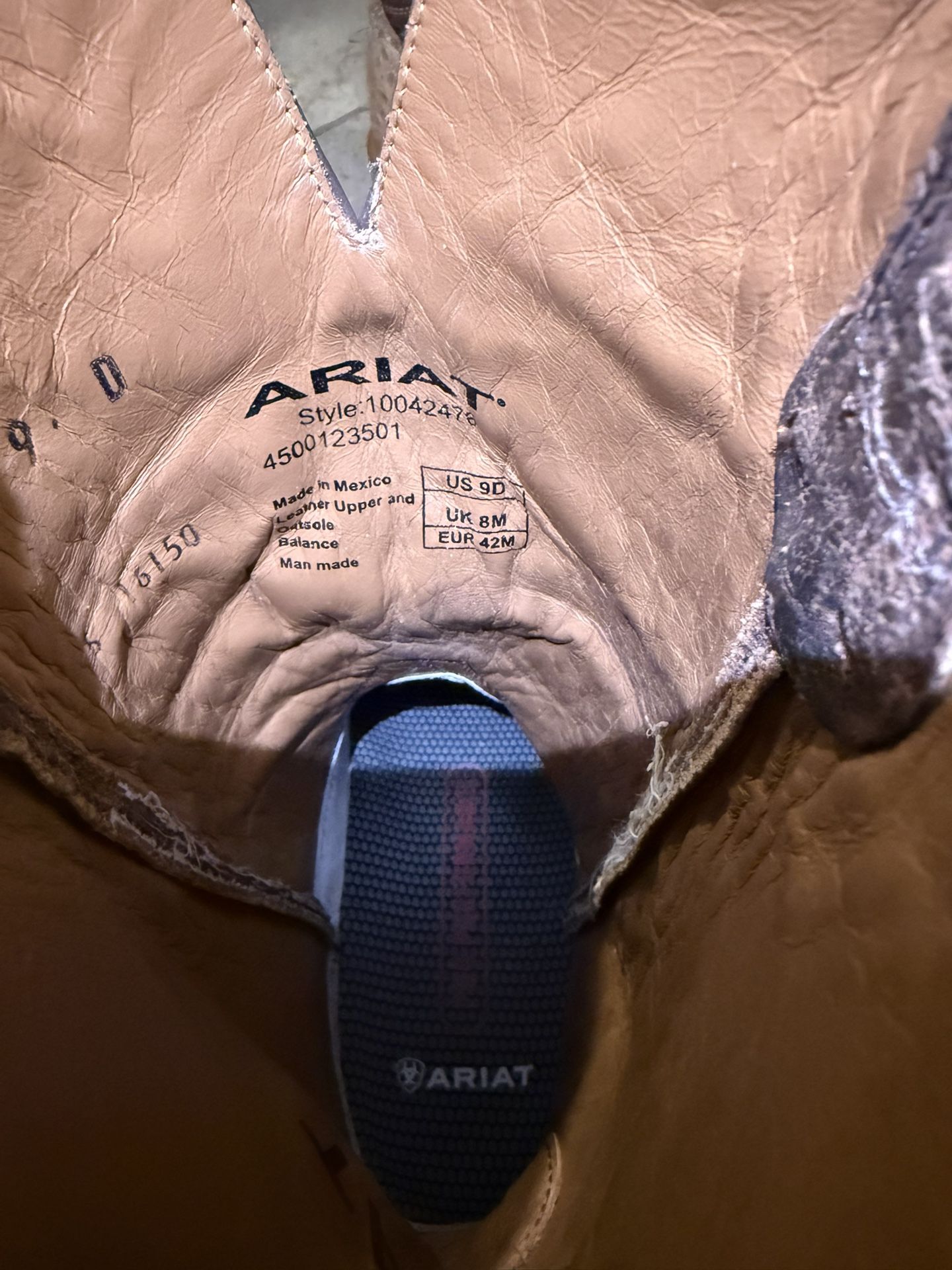 Men’s Ariat Boot Size 9