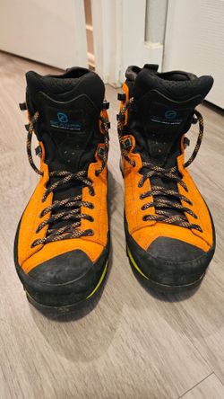 Scarpa Kodiak Tech GTX Mountaineering boots