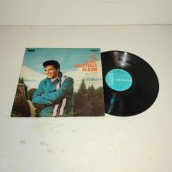 Vintage Old 1970 Mono Elvis Christmas Album Vinyl Record 
