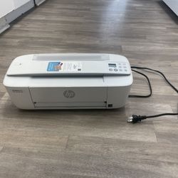 HP DeskJet 3752 Printer