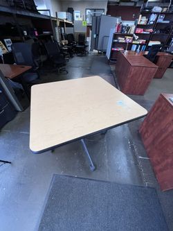 3'x3' Nesting Table