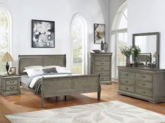 Queen gray sleigh bed group