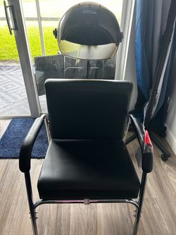 Modern Elements Salon Dryer Chair