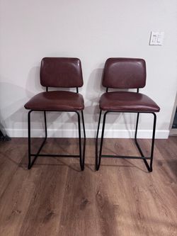 Set of 2 Brown Leather Bar Stools