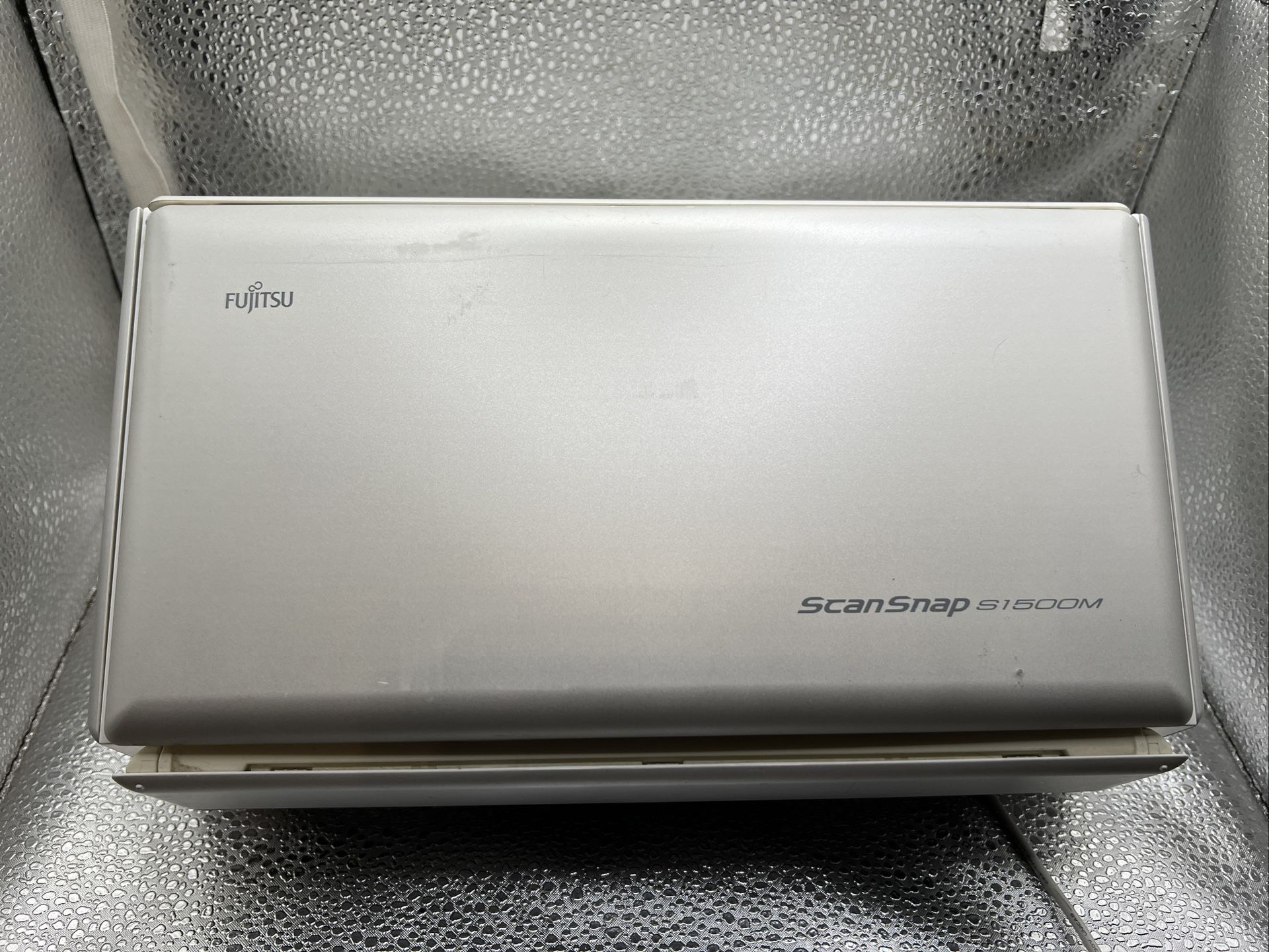 Fujitsu ScanSnap S1500M Portable Document Scanner w/ Power Adapter PA03586-B105