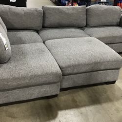 Fabric Sectional With Ottoman 