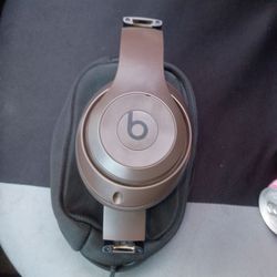 Beats Over-Ear Headphones with Case