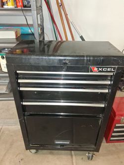 Tool chest