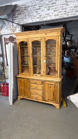 China cabinet