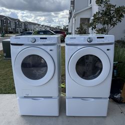 Samsung Washer and Dryer With Pedestal White Set
