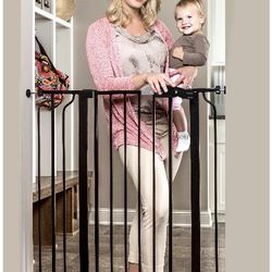 Regalo Extra Tall Safety Gate Model 1166B new inbox