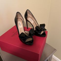 Valentino Garavani Pumps 