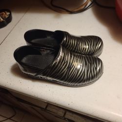 Sanita Tiger Stripe Clogs