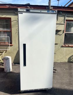 Commercial Refrigerator