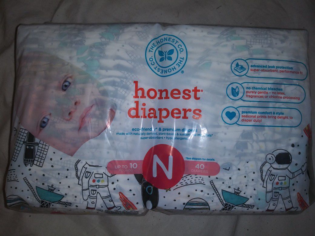 40 count Honest Company Diapers Newborn size