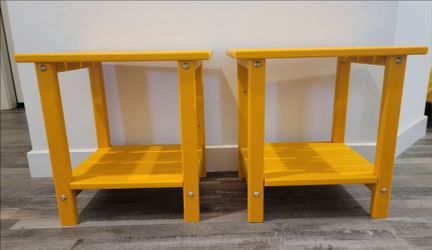 2 Side Tables